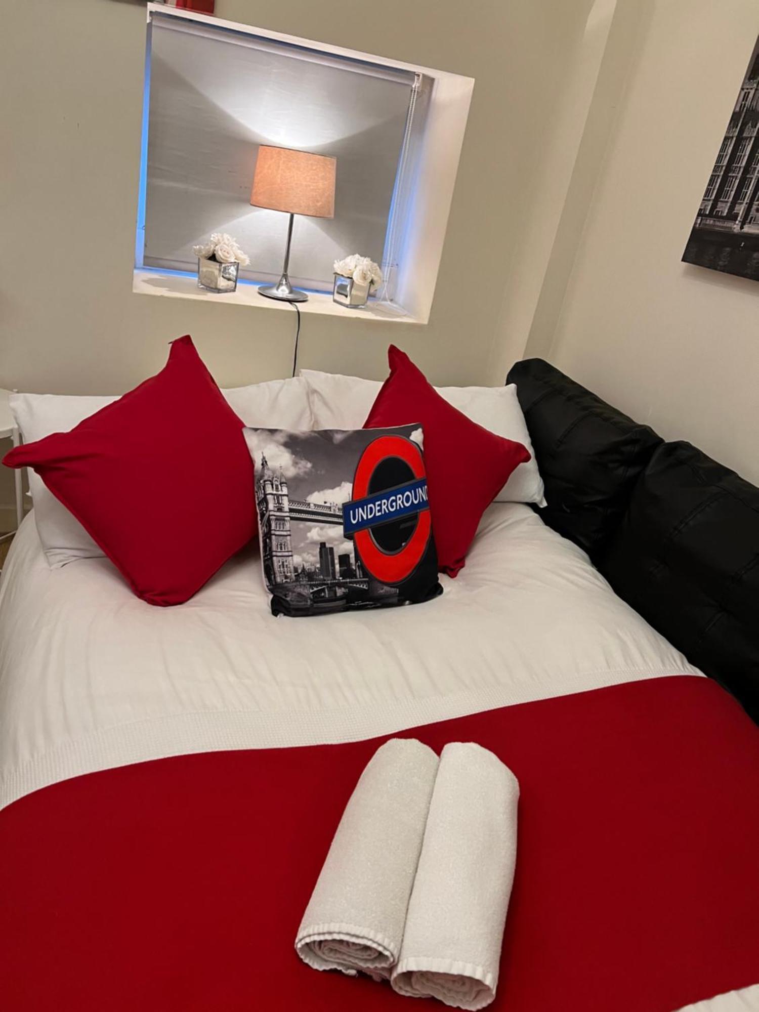 Brenda'S Apart Hotel London -Elephant & Castle ภายนอก รูปภาพ